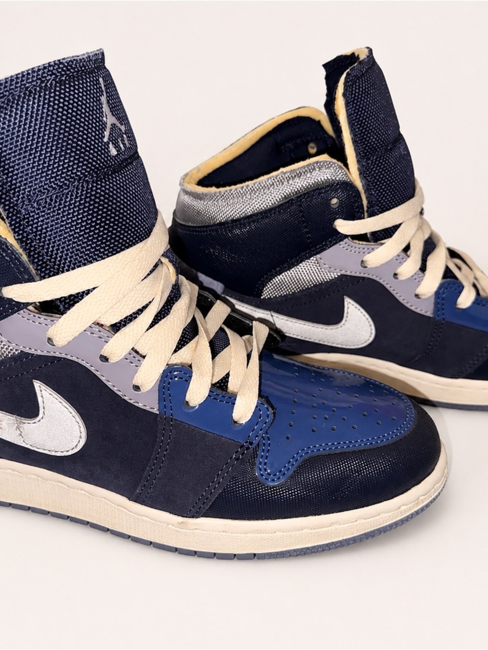 Nike Air Jordan Style High-Top Sneakers - Navy / Blue